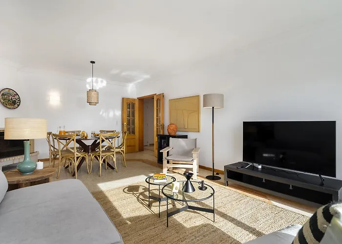 Whome Surfer's Paradise Retreat: Digital Nomads & Remote Workers Apartmán *