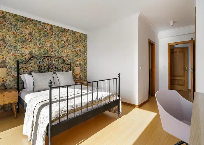Whome Surfer's Paradise Retreat: Digital Nomads & Remote Workers Apartmán