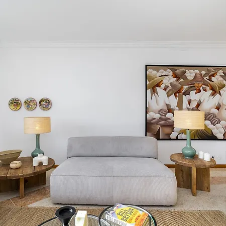 Apartment Whome Surfer's Paradise Retreat: Digital Nomads & Remote Workers Ericeira