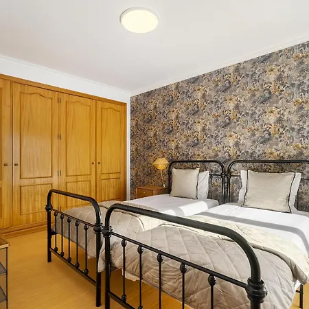 Whome Surfer's Paradise Retreat: Digital Nomads & Remote Workers Lejlighed