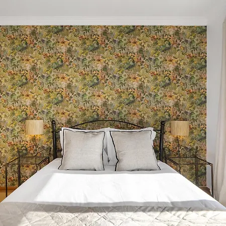 Whome Surfer's Paradise Retreat: Digital Nomads & Remote Workers * Ericeira